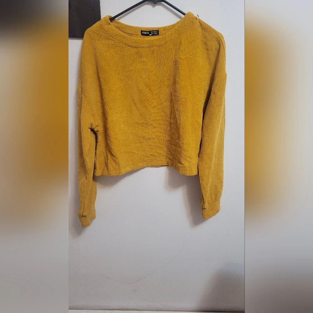SHEIN sweater, size M color is a dark yellow - Picture 2 of 4